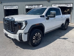 Used 2024  GMC Sierra 2500HD 4WD Crew Cab 159" Denali Ultimate at Tecforce Automotive near Bridgeport&comma; NY