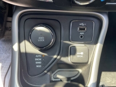 Used 2021  Jeep Compass Latitude 4x4 at Tecforce Automotive near Bridgeport&comma; NY