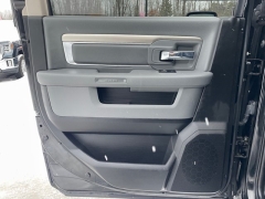 Used 2019  Ram 1500 Classic 4WD Crew Cab SLT at Tecforce Automotive near Bridgeport&comma; NY