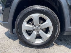 Used 2021  Jeep Compass Latitude 4x4 at Tecforce Automotive near Bridgeport&comma; NY