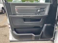 Used 2021  Ram 1500 Classic 4WD SLT Crew Cab 5'7" Box at Tecforce Automotive near Bridgeport&comma; NY