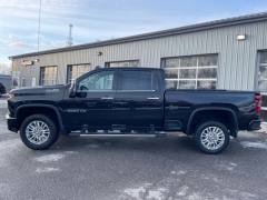 Used 2023  Chevrolet Silverado 2500HD 4WD Crew Cab 159" High Country Dsl at Tecforce Automotive near Bridgeport&comma; NY