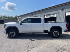 Used 2024  GMC Sierra 2500HD 4WD Crew Cab 159" Denali Ultimate at Tecforce Automotive near Bridgeport&comma; NY