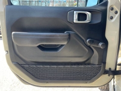 Used 2022  Jeep Gladiator Willys Sport 4x4 at Tecforce Automotive near Bridgeport&comma; NY