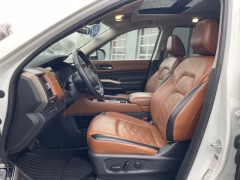 Used 2023  Nissan Pathfinder Platinum 4WD at Tecforce Automotive near Bridgeport&comma; NY