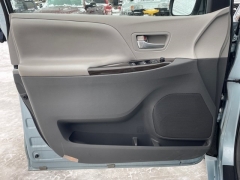 Used 2015  Toyota Sienna 4d Wagon XLE 8-Passenger at Tecforce Automotive near Bridgeport&comma; NY