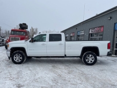 Used 2017  GMC Sierra 2500 4WD Crew Cab SLE Longbed at Tecforce Automotive near Bridgeport&comma; NY