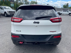 Used 2016  Jeep Cherokee 4d SUV 4WD Trailhawk V6 at Tecforce Automotive near Bridgeport&comma; NY