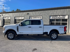 Used 2025  Ford Super Duty F-250 4WD XLT Crew Cab SRW 6&period;75' Box at Tecforce Automotive near Bridgeport&comma; NY
