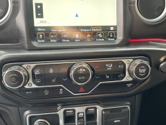 Used 2018  Jeep Wrangler Unlimited 4d SUV 4WD Sahara at Tecforce Automotive near Bridgeport&comma; NY