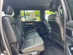 Used 2023  Jeep Wagoneer 4x4 at Tecforce Automotive near Bridgeport&comma; NY