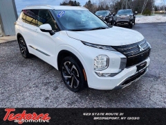 Used 2022  Mitsubishi Outlander SEL S-AWC at Tecforce Automotive near Bridgeport&comma; NY