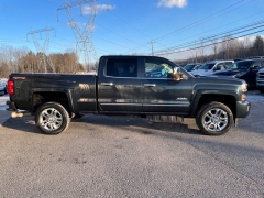 Used 2017  Chevrolet Silverado 2500 4WD Crew Cab High Country at Tecforce Automotive near Bridgeport&comma; NY