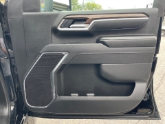 Used 2025  GMC Sierra 2500HD 4WD Crew Cab 159" SLE Gas at Tecforce Automotive near Bridgeport&comma; NY