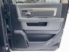 Used 2019  Ram 1500 Classic 4WD Crew Cab SLT at Tecforce Automotive near Bridgeport&comma; NY