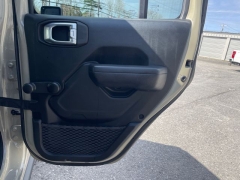 Used 2022  Jeep Gladiator Willys Sport 4x4 at Tecforce Automotive near Bridgeport&comma; NY