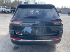 Used 2023  Jeep Grand Cherokee Laredo 4x4 at Tecforce Automotive near Bridgeport&comma; NY