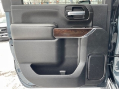 Used 2020  GMC Sierra 2500 4WD Crew Cab SLT Gas at Tecforce Automotive near Bridgeport&comma; NY