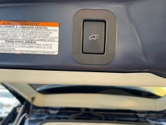 Used 2020  Toyota Sienna 4d Wagon AWD XLE Premium 7-Passenger at Tecforce Automotive near Bridgeport&comma; NY