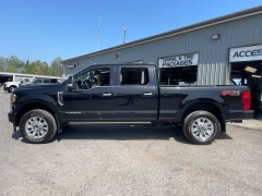 Used 2022  Ford Super Duty F-350 4WD Limited Crew Cab SRW 6&period;75' Box at Tecforce Automotive near Bridgeport&comma; NY
