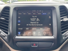 Used 2016  Jeep Cherokee 4d SUV 4WD Trailhawk V6 at Tecforce Automotive near Bridgeport&comma; NY