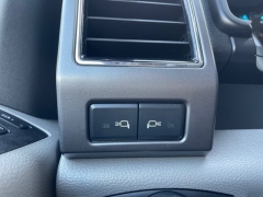 Used 2019  Ford Super Duty F-350 4WD Crew Cab XLT SRW at Tecforce Automotive near Bridgeport&comma; NY