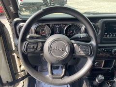 Used 2022  Jeep Gladiator Willys Sport 4x4 at Tecforce Automotive near Bridgeport&comma; NY