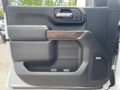 Used 2022  GMC Sierra 2500HD 4WD Crew Cab 159" Denali Gas at Tecforce Automotive near Bridgeport&comma; NY