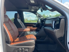 Used 2024  GMC Sierra 2500HD 4WD Crew Cab 159" Denali Ultimate at Tecforce Automotive near Bridgeport&comma; NY