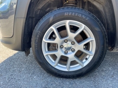 Used 2021  Jeep Renegade Latitude 4x4 at Tecforce Automotive near Bridgeport&comma; NY