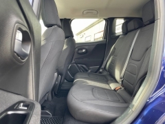 Used 2020  Jeep Renegade 4d SUV 4WD Latitude at Tecforce Automotive near Bridgeport, NY