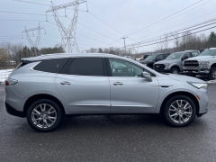Used 2022  Buick Enclave AWD 4dr Essence at Tecforce Automotive near Bridgeport, NY