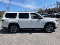 Used 2023  Jeep Wagoneer 4x4 at Tecforce Automotive near Bridgeport&comma; NY