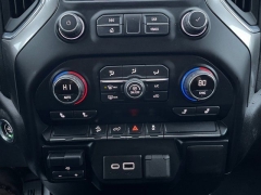 Used 2021  Chevrolet Silverado 2500HD 4WD Reg Cab 142" LT at Tecforce Automotive near Bridgeport&comma; NY