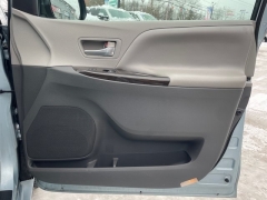 Used 2015  Toyota Sienna 4d Wagon XLE 8-Passenger at Tecforce Automotive near Bridgeport&comma; NY