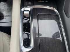 Used 2022  Buick Enclave AWD 4dr Essence at Tecforce Automotive near Bridgeport, NY