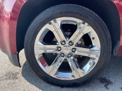Used 2016  GMC Yukon XL 4d SUV 4WD Denali at Tecforce Automotive near Bridgeport&comma; NY