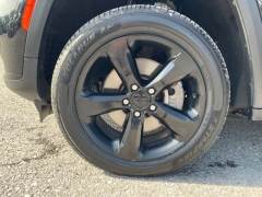 Used 2023  Jeep Grand Cherokee L Altitude 4x4 at Tecforce Automotive near Bridgeport&comma; NY