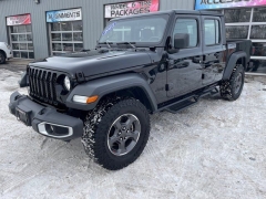 Used 2023  Jeep Gladiator Sport S 4x4 at Tecforce Automotive near Bridgeport&comma; NY
