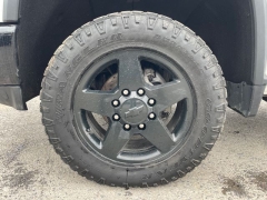 Used 2022  Chevrolet Silverado 2500HD 4WD Crew Cab 172" Custom at Tecforce Automotive near Bridgeport&comma; NY