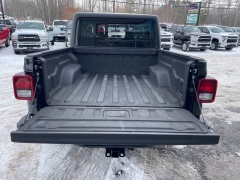 Used 2023  Jeep Gladiator Sport S 4x4 at Tecforce Automotive near Bridgeport&comma; NY