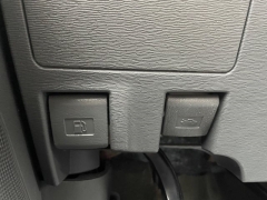 Used 2015  Toyota Sienna 4d Wagon XLE 8-Passenger at Tecforce Automotive near Bridgeport&comma; NY