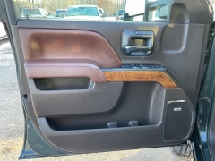 Used 2017  Chevrolet Silverado 2500 4WD Crew Cab High Country at Tecforce Automotive near Bridgeport&comma; NY