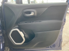 Used 2020  Jeep Renegade 4d SUV 4WD Latitude at Tecforce Automotive near Bridgeport, NY