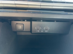 Used 2023  Jeep Wagoneer 4x4 at Tecforce Automotive near Bridgeport&comma; NY