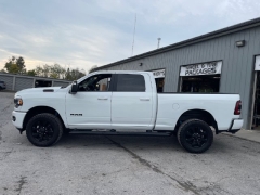Used 2023  Ram 2500 4WD Big Horn Crew Cab 6'4" Box at Tecforce Automotive near Bridgeport&comma; NY