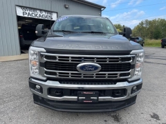 Used 2025  Ford Super Duty F-250 4WD XLT Crew Cab SRW 6&period;75' Box at Tecforce Automotive near Bridgeport&comma; NY