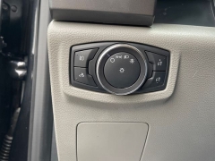 Used 2015  Ford F-150 4WD Supercrew XLT 6 1&sol;2 at Tecforce Automotive near Bridgeport&comma; NY