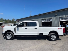 Used 2024  Ford Super Duty F-250 4WD XLT Crew Cab SRW 8' Box at Tecforce Automotive near Bridgeport&comma; NY