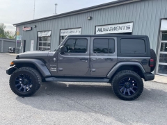 Used 2018  Jeep Wrangler Unlimited 4d SUV 4WD Sahara at Tecforce Automotive near Bridgeport&comma; NY
